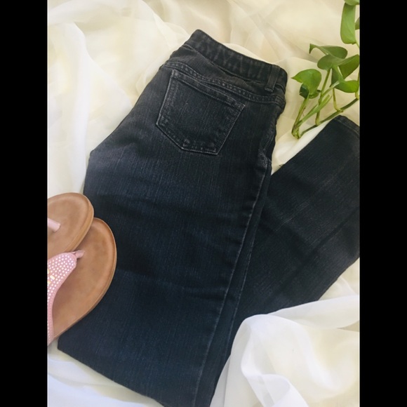 Old Navy Other - Old Navy Black skinny jeans w/adjustable waist